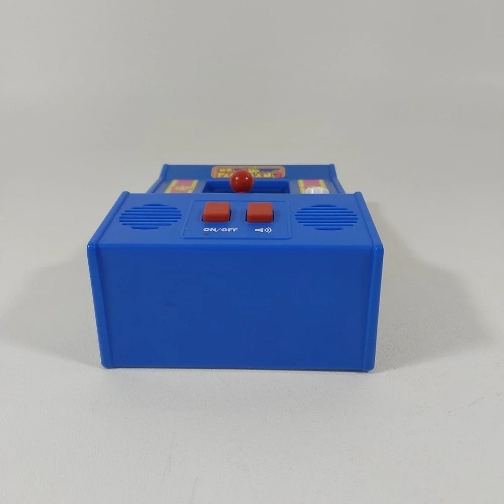 Ms. Pac-Man Mini Arcade Handheld Game 2018 Bandi Namco Tested Works‎